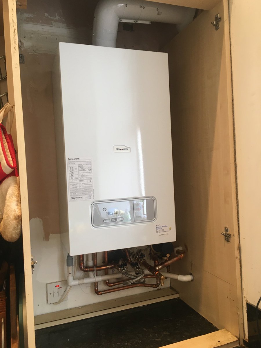 A 19year Old Glowworm being replaced by the Ultimate 35 with filter also from Glow-worm #clubenegy