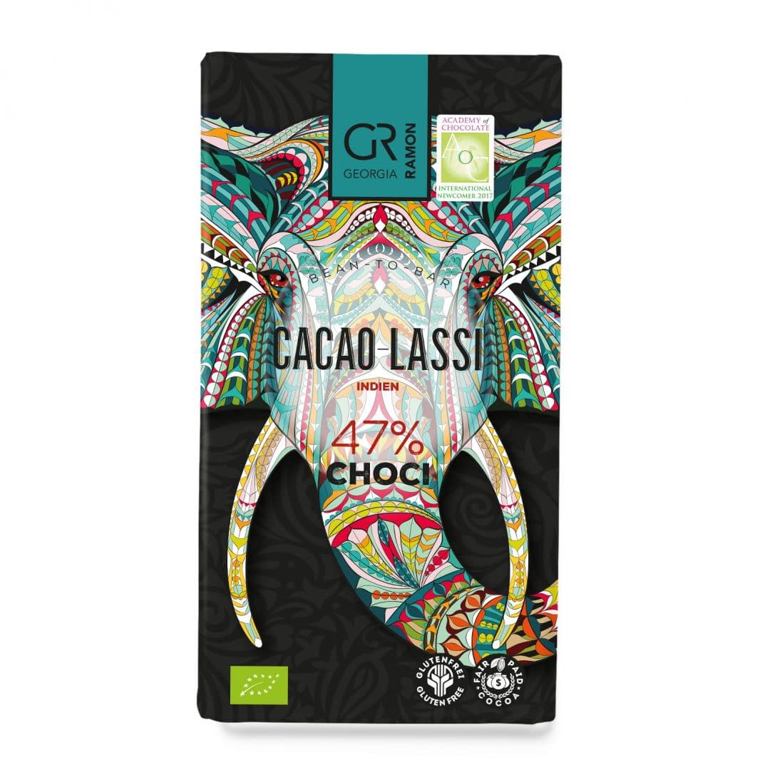 Do you know #lassi? Do you know about lassi #chocolate?
#GeorgiaRamon have captured the essence of the popular #Indian yoghurt drink in a creamy and fruity bar.
The #CocoaBeans also originate in #Kerala, #India to complete the picture!
cocoarunners.com/shop/georgia-r…
#chocolateeveryday