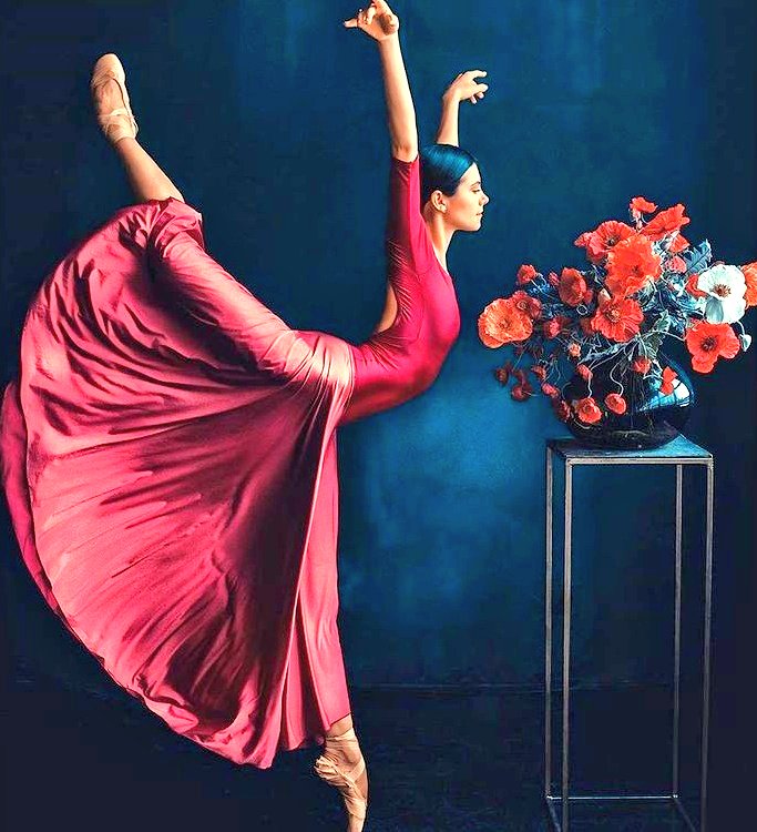 флавер бфб. Blood of the dance flower. The dancing flower. Flora - the light, the dark… and everything in-between (instrumental). танец цветы.