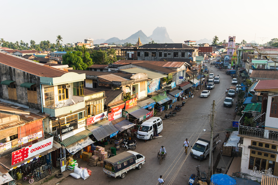 HURFOM's tweet photo. 1/3 Hpa-An has been the place of more than seven bomb blasts today. Most attacks are targeted at the school and governing administration departments: "Bomb blasts can be heard daily here in Mon and Karen States. But today in Hpa-an was quite a lot.... https://t.co/JBf4Zpyet2