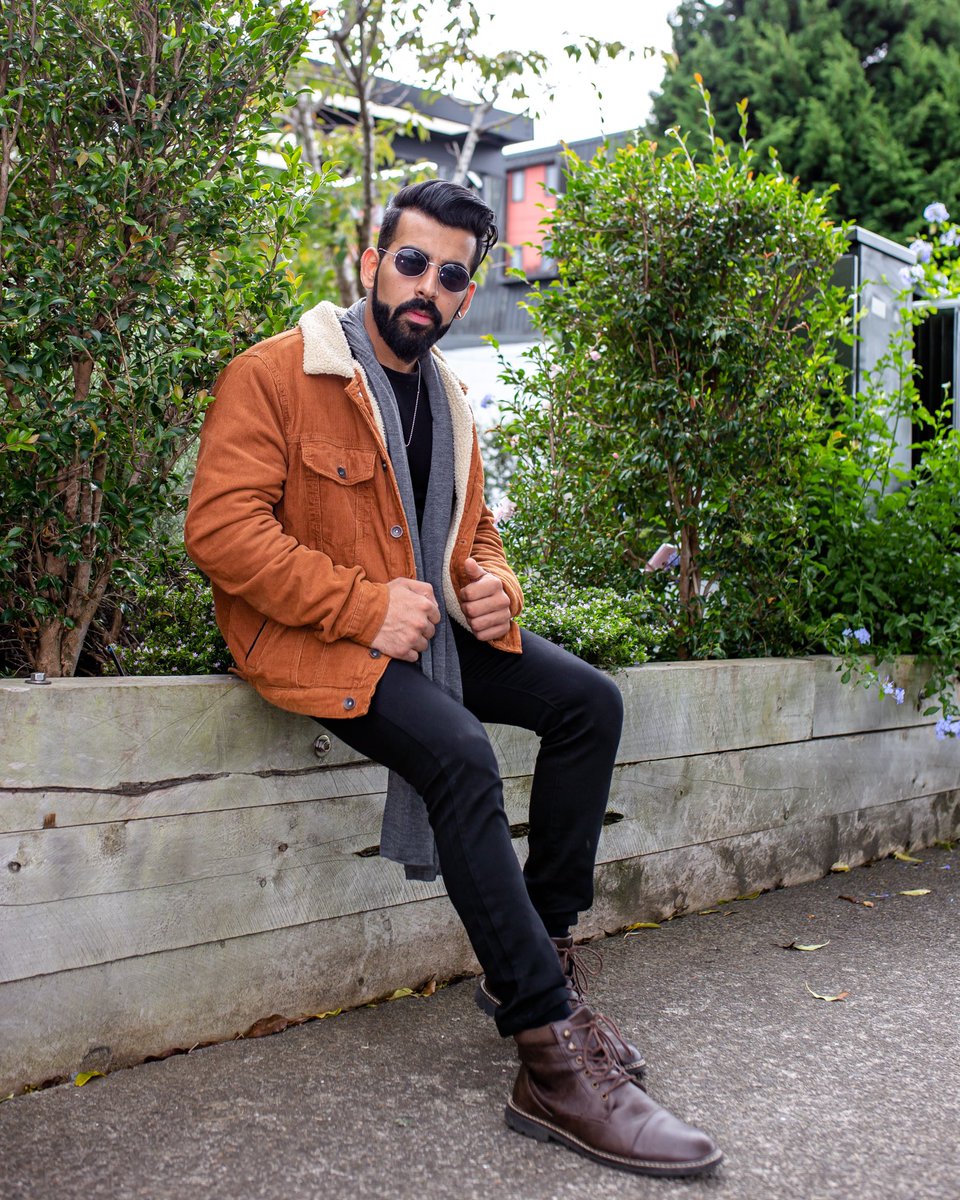 IshantGhulyani's tweet photo. .
#ootd #streetstyle #mensfashion #fashionista #mensfashionpost #fashionphotography #instafashion #wellingtonfashion #instamodels
#nzblog #nzstyle #wellingtonnz #nzinfluencer #nzblogger #malemodel #gentleman #portraitphotography #nzbloggers #fashionmodel #ishantghulyani https://t.co/AKGlAJtuRr
