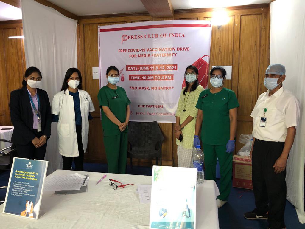 PCITweets's tweet photo. Thanks to the team from @ApolloHospDelhi who are administering the covishield jabs today at the Press Club of India

#PCIjabs https://t.co/NmjmiKR4pl