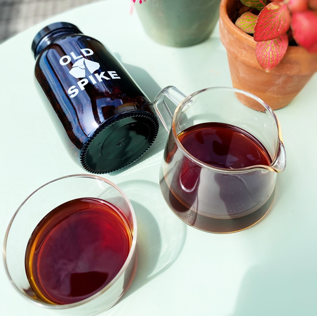 First coffee of the day in the morning sunshine ☀️ We can’t think of a better way to start the day!