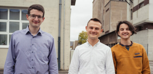 Ronny_Meichsner's tweet photo. Startup bitahoy im Gründerview https://t.co/FdSMfpXovC https://t.co/1bNAIG14AJ