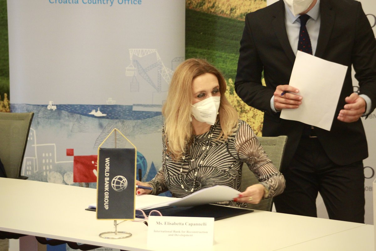 Elisabetta Capannelli tweet media