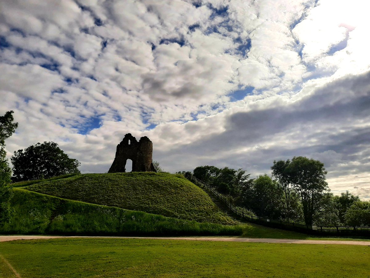 LeanLeft_Wright's tweet photo. What a day!! A day of filming π₯ on location with Bromford Theatre Group at Tutbury Castle. So much fun #CommunityBuilding #CommunityFamily #ABCD https://t.co/OpqjyraVob