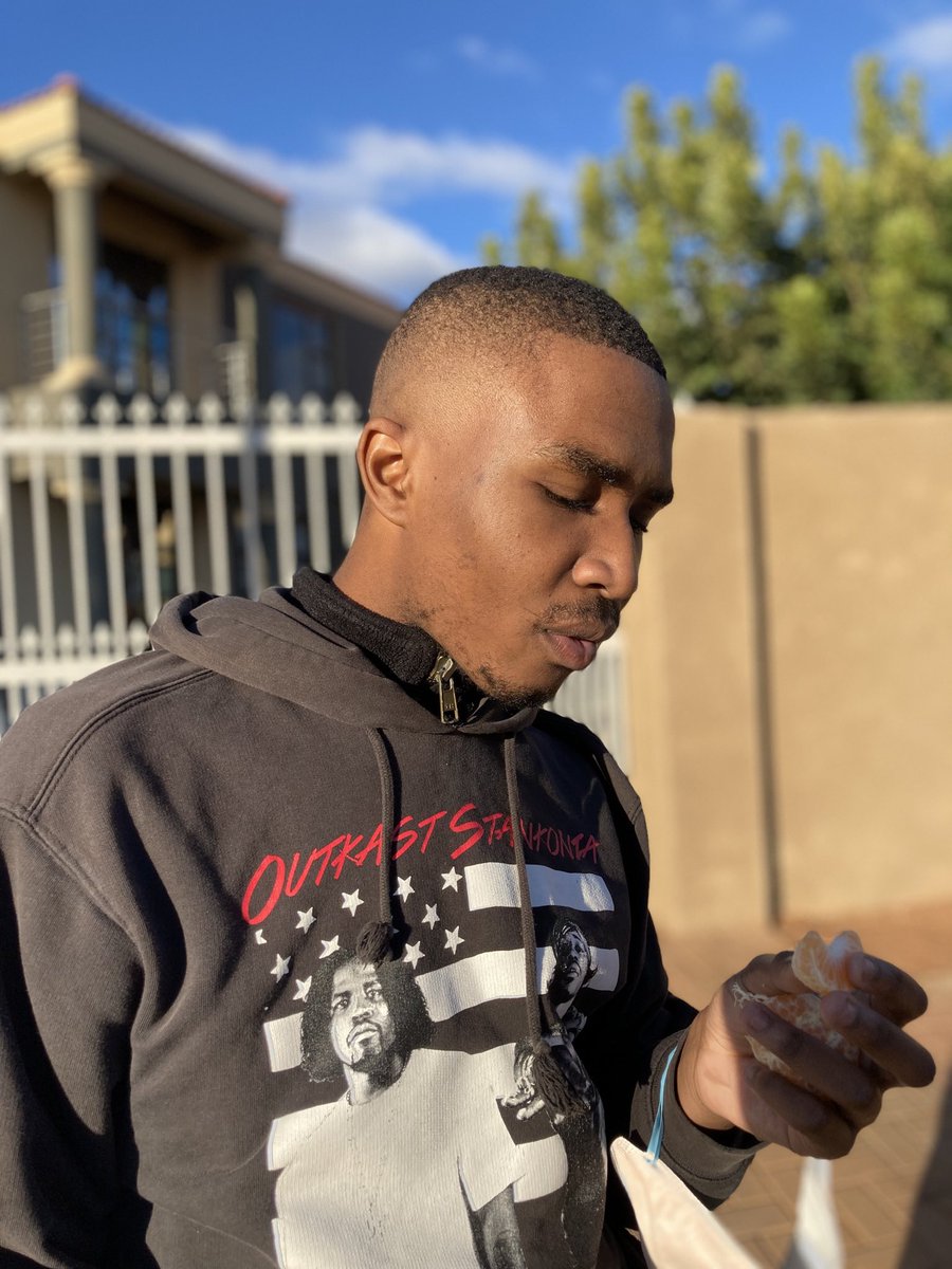 gallo_xe's tweet image. Be awesome today.✨