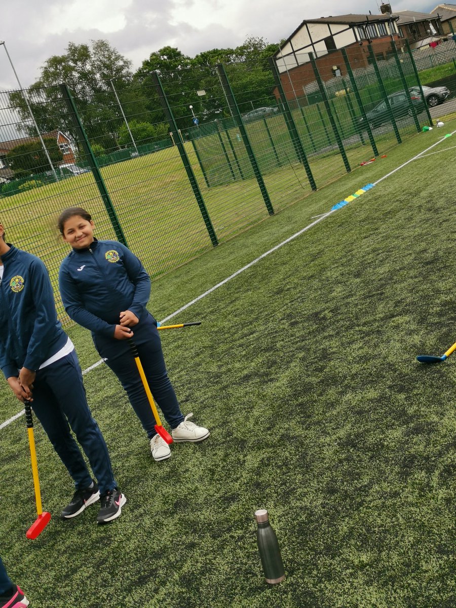 Broadfield PE tweet media