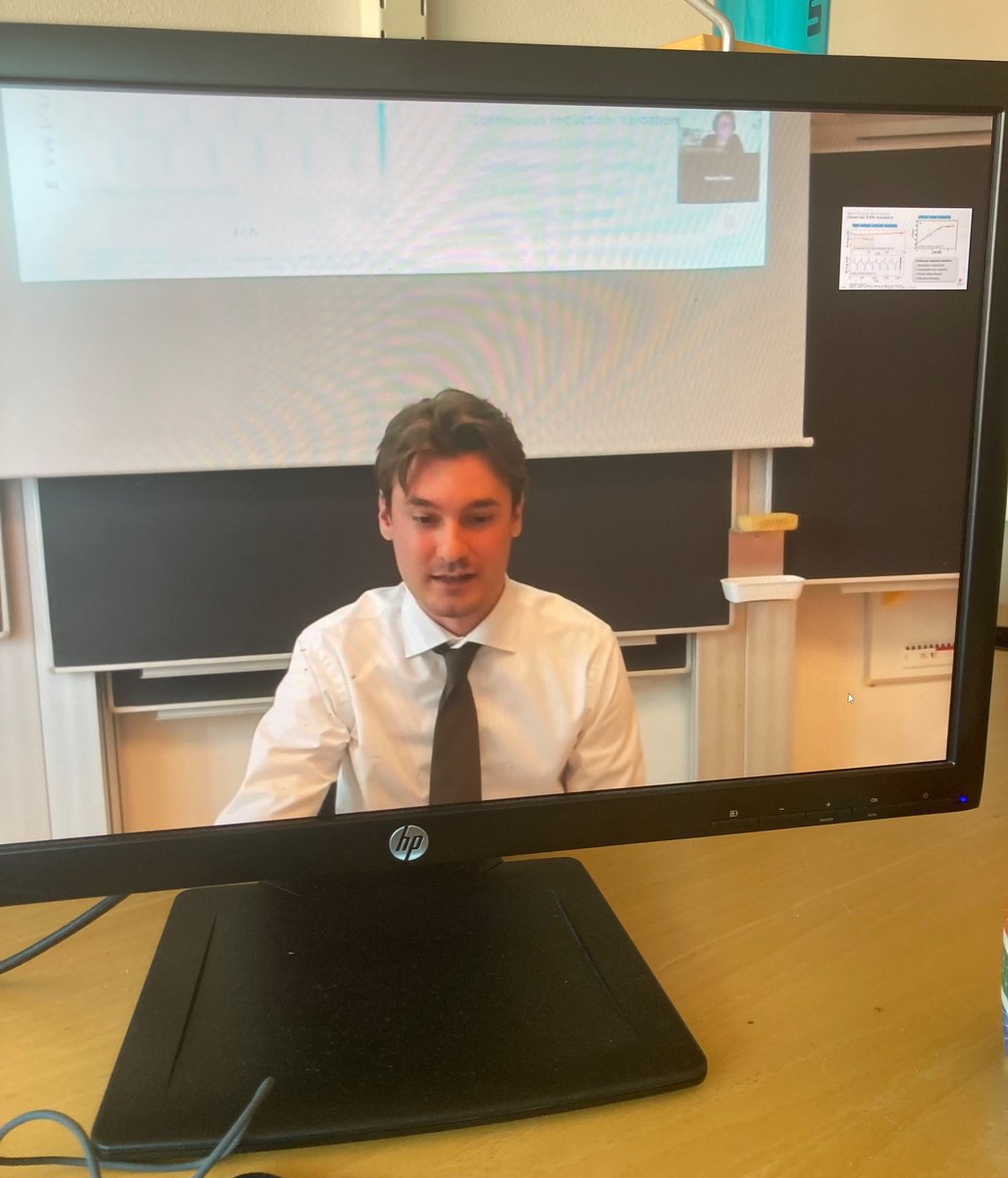 Our Chris <a href="/angstromABC/">Ångström Advanced Battery Centre</a> <a href="/StructuralChem1/">Structural Chemistry @ Uppsala University</a>  is defending his PhD Thesis today 💃🏻💃🏻💃🏻on solid polymer electrolytes for Li and Na batteries 🔋🔋🔋
Great job Christ!!!