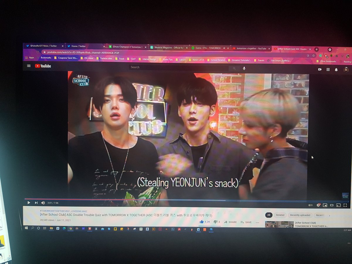 fatedfor5's tweet photo. @arirang_ASC The whole vid was so funny but when Taehyun snatched the snack from Yeonjun was hilarious and unexpected. TXT always make themselves have fun and I love to see that. 🤩 🤩
#BehindASC #TXT_ASC https://t.co/3mnQYzCKTU