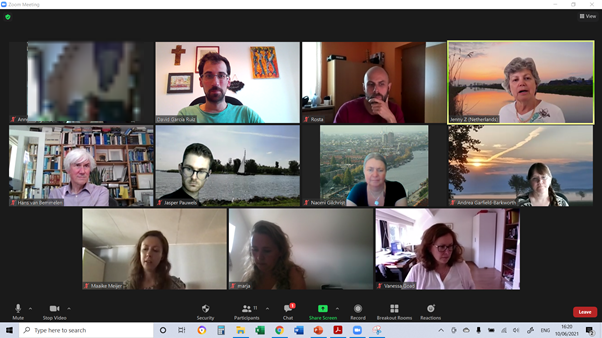 I just finished leading a very interactive #workshop with a wonderful group of fellow translators.

There were many interesting conversations that clearly show the need for #multilingual #keyword #research and #SEO #translation.

Thanks to <a href="/SENSEtheSociety/">SENSE the Society</a> for organising.