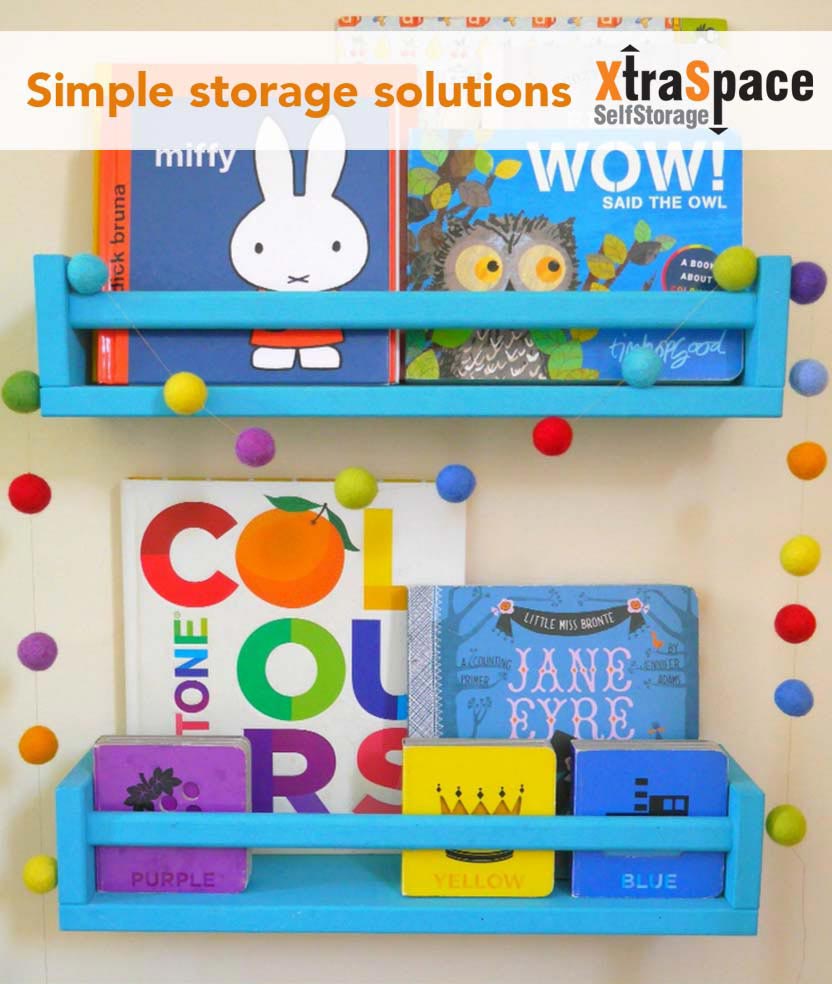 XtraSpaceSA's tweet image. #CleverStorage: spice racks make good “mini” bookshelves for children’s rooms – or use them in the kitchen for cookbooks.

#DIYstorage #SimpleStorage #StorageHacks #storage