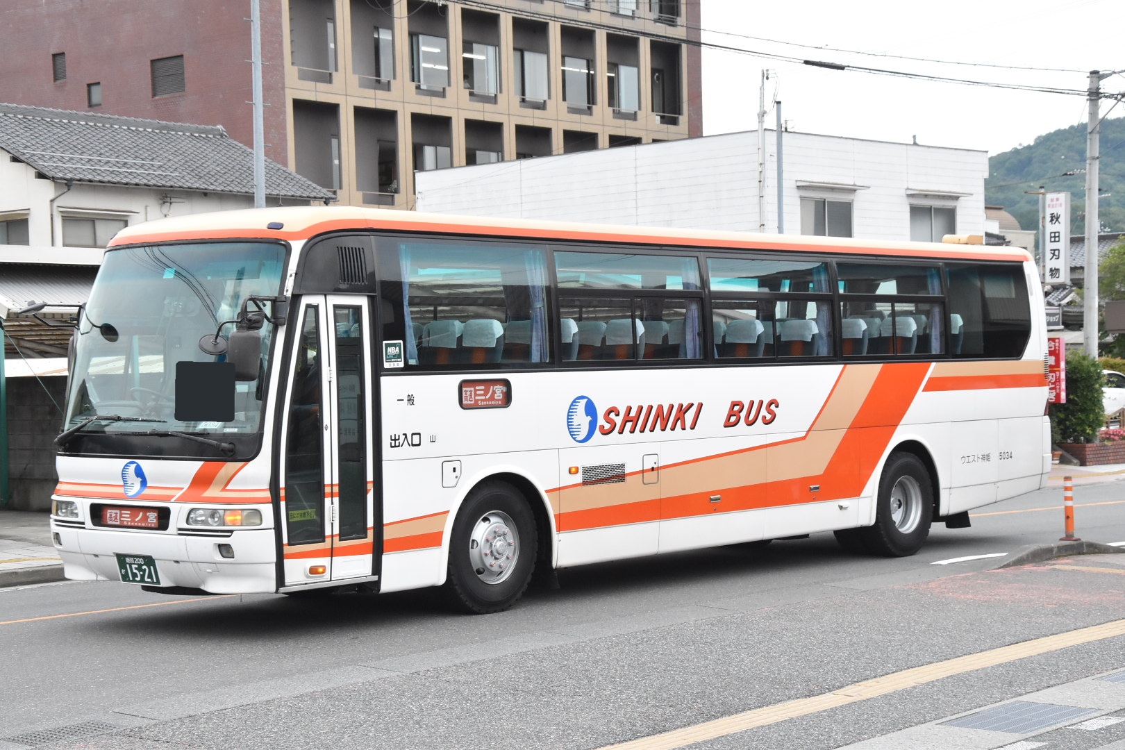 山崎NV SUNTORY サントリー 山崎 NV 180ml – お酒の通販ならリンクサス酒販