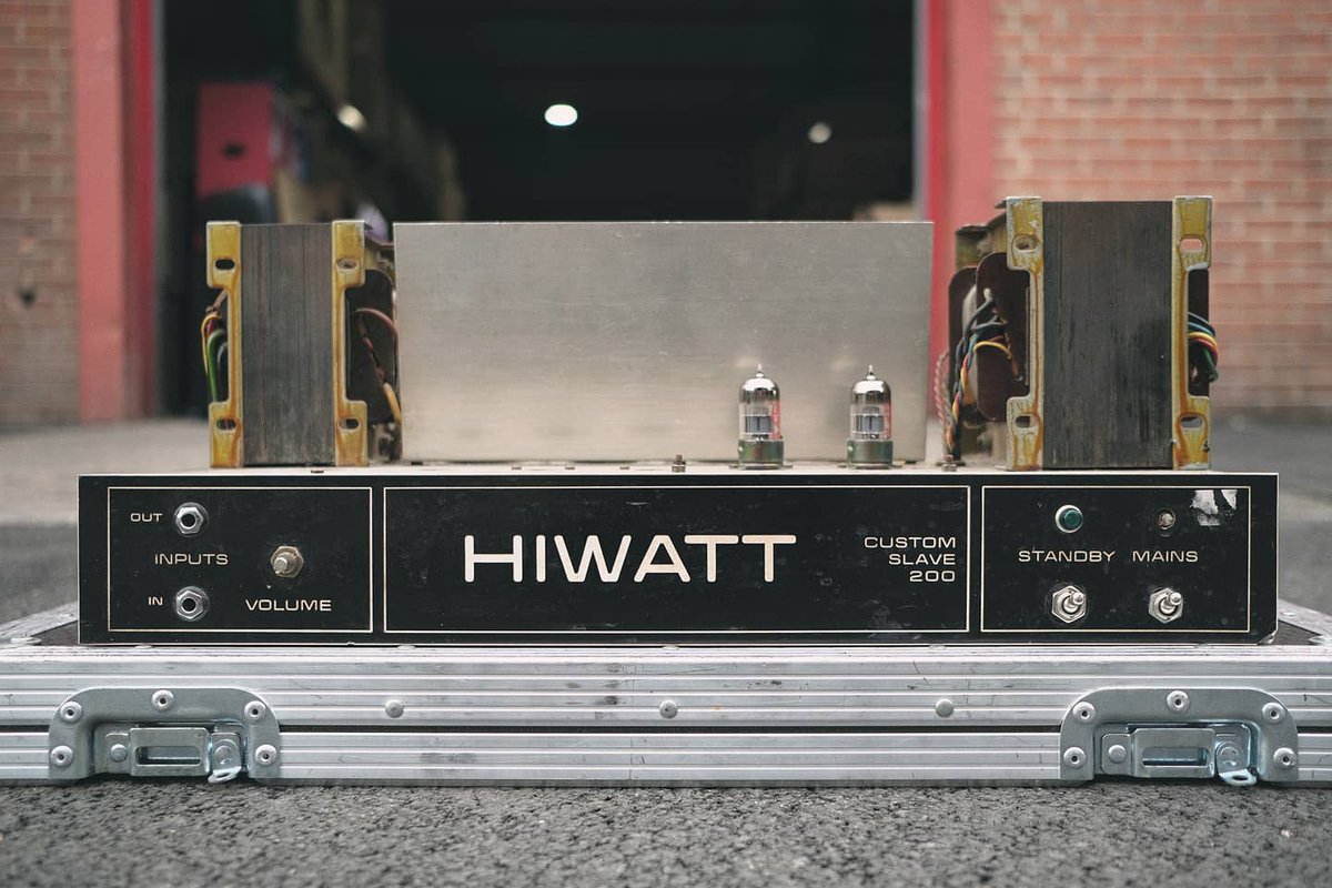 Check out this sweet 1974 Custom Slave 200 we're fixing up! Absolute powerhouse 💪