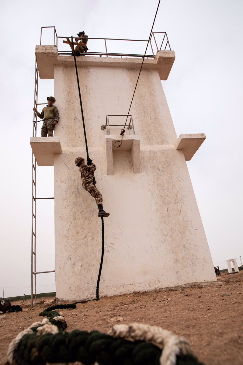19th_SFG's tweet photo. Soldiers with the 19th Special Forces Group train Moroccan Forces in fast rope maneuvers at Tifnit, Morocco on June 8, 2021. Check our Instagram for more info @1st_SF_Command @USSOCOM @USArmy @USAfricaCommand @USSOCAF @SETAF_Africa #AfricaLionEx #StrongAfrica #strongertogether https://t.co/MyEQEHotK6