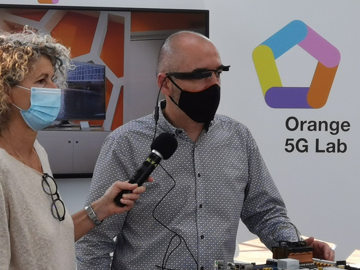 Pierre_Lapeyrie's tweet photo. En direct d'Ester Technopole, premier déplacement du 5G Lab #ORANGE en France pour le lancement officiel de la 5G Orange à Limoges aujourd'hui 👍 #Hello5G Bravo à nos équipes #UPRSO #UISO pour ce déploiement 👏👌 @OrangeNvAquit https://t.co/nape9yDXUm