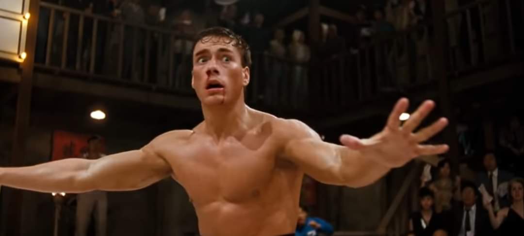 Кровавый спорт полный. Ван дамм кровавый спорт. Ван дамм кровавый спорт. Кровавый спорт 1988 боло. Кровавый спорт 1988.