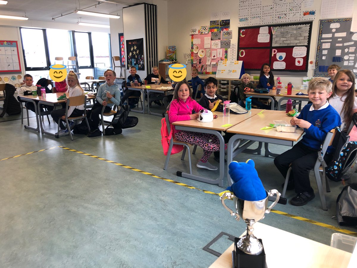 Mrs Bremner tweet media