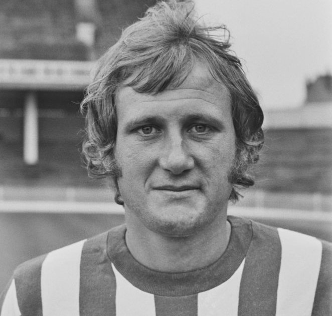 Today we say goodbye to one of United's greatest ever sons 

RIP Len Badger, a true legend and one we will never forget ⚔🖤

#sufc #twitterblades