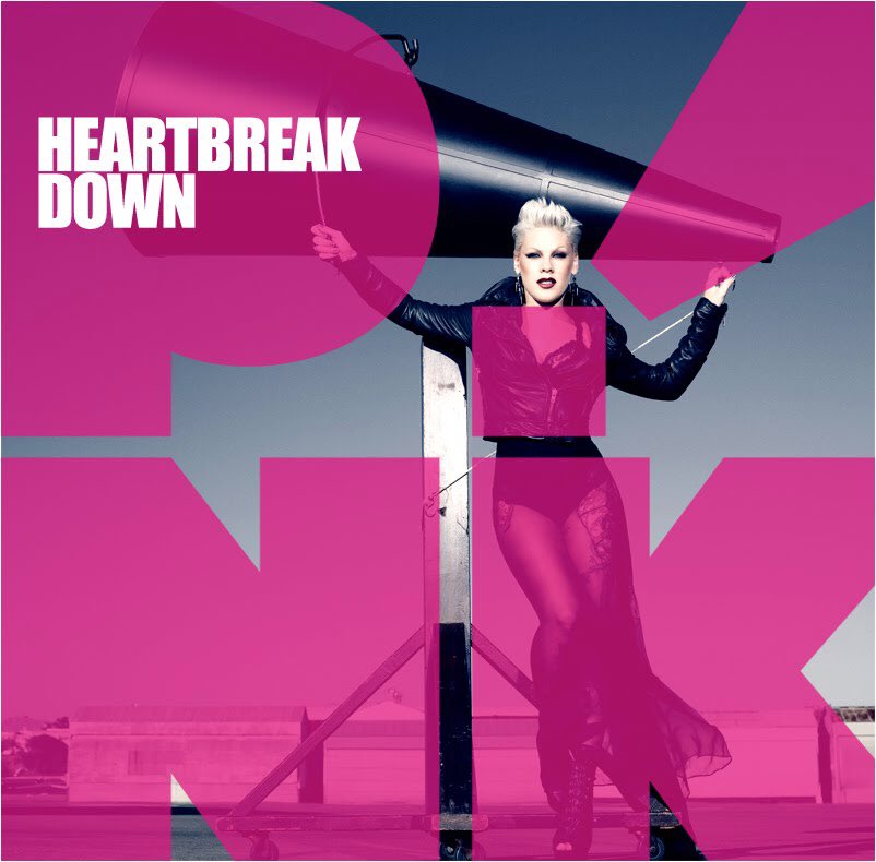 RaulVsRalph's tweet photo. 10 years ago today @Pink released “Heartbreak Down” as a promotional single from her ‘Greatest Hits... So Far!!!’ album
#Pink #AleciaMoore
#GreatestHitsSoFar 📀
#HeartbreakDown
June 11, 2011 https://t.co/3VXcJ87hOQ