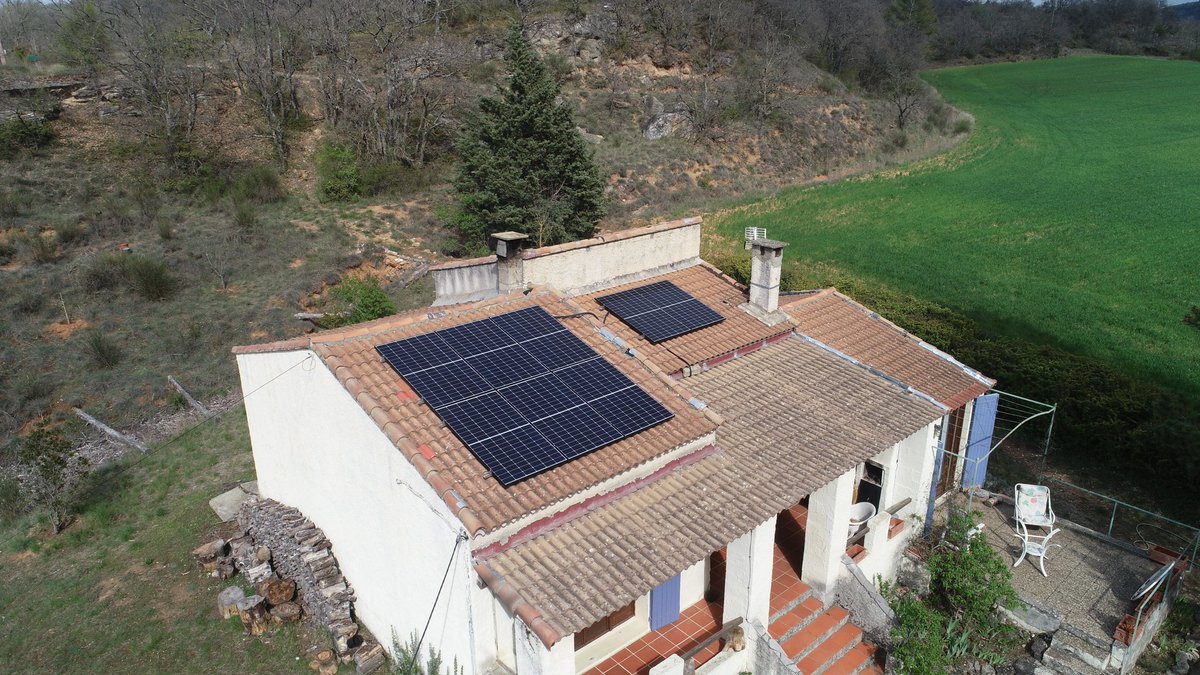 Installation d'un 3kwc en région sud PACA 
sebalyosolar.com