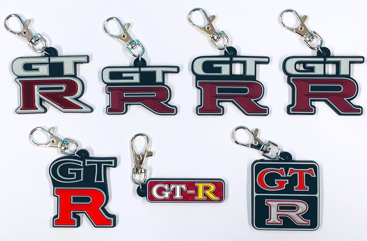 Hmagarage Gt Rエンブレムラバー 予想以上に好評な感じでめちゃくちゃ嬉しいです 全てはこんな偏った趣味全開の企画に許諾くださった日産自動車様のおかげです ガチャ見かけたらぜひ回して伝説のエンブレムを手にしてください Gtrエンブレム