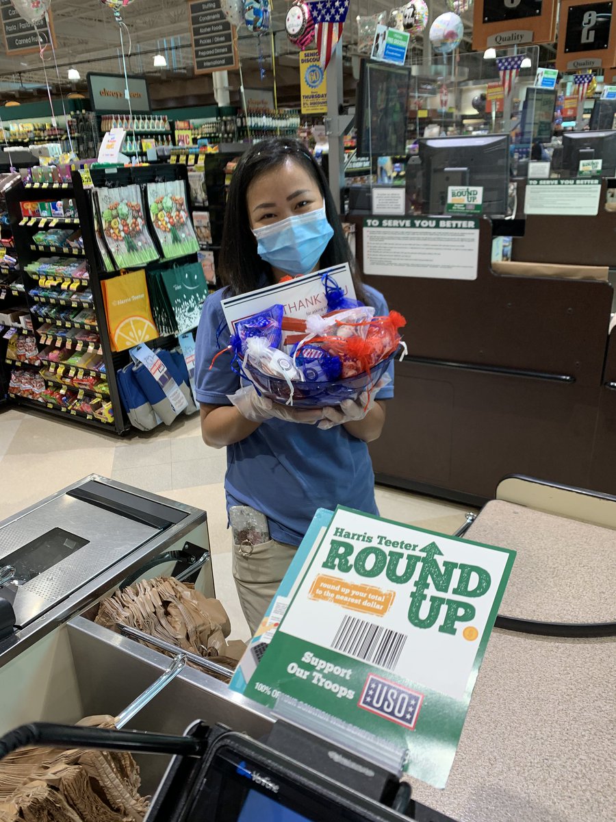 Only a few more days left of the @HarrisTeeter Round Up Campaign! When you shop at your local Harris Teeter store, you can round up your purchase to the nearest dollar at the register to support our military! #HTRoundUp