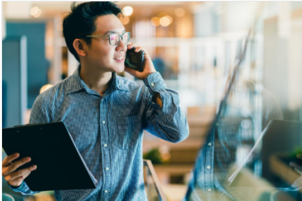 RENGAsolutions's tweet photo. What happens when we resist, defy, or avoid change? @crackliffe explains how to embrace change and completely transform your relationship with it in @Thrive. #career #FutureOfWork https://t.co/UN5AAYK1Tw https://t.co/KcD6ERl6ok