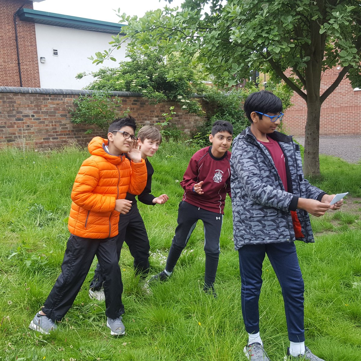 HabsAdamsGS's tweet photo. Caught in action! Our Year 7s are enjoying some Shakespearean comedy today as they re-enact a scene from Twelfth Night, in which the conceited Malvolio has a cruel trick played upon him. #selfexpression #becreative #yeargroupbubbles https://t.co/AFW5NDzzeJ