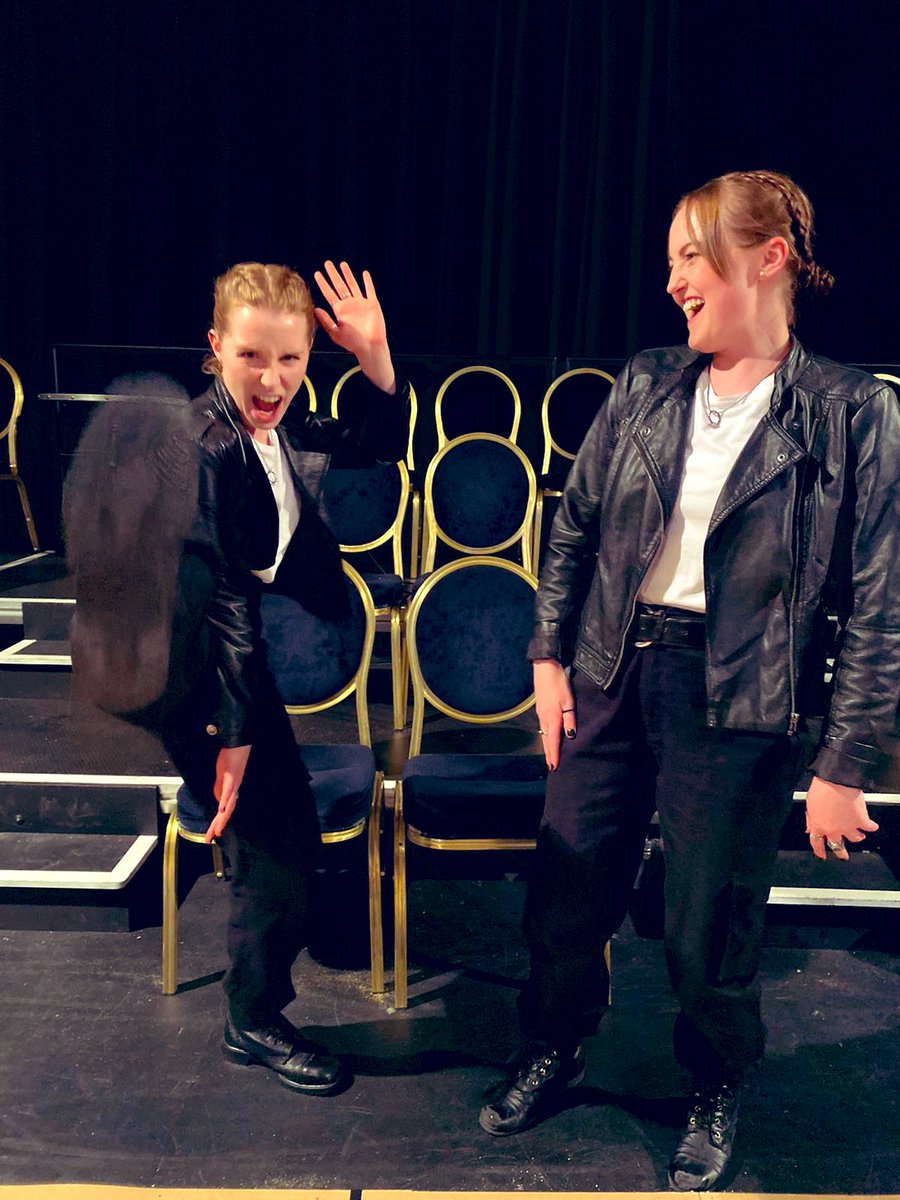 emmalockeactor's tweet photo. Opening night of ‘The Robbers’ ✅
4 more to go, time to break some more legs! Let’s go ladies! @Drama_Studio @PlaygroundW10 #showcase #gradshowcase #DSL https://t.co/spzyNo9L6L