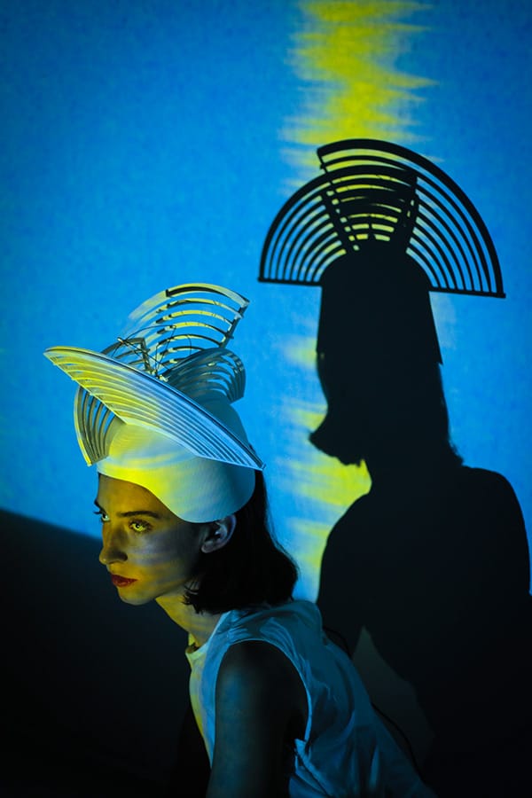 ESDi_Barcelona's tweet photo. 📡RADIORATOR.
Nova performance de @dissonants_cicle avui a @fabrica_estruch .
Últimes entrades a https://t.co/JM3ftnOh0T
#dissonants #performance #artdigital #comissariat #tecnologia #art https://t.co/UxjKP23mBZ
