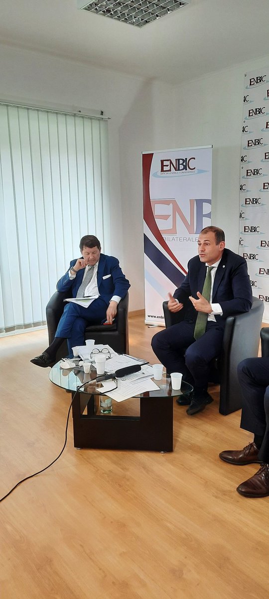 Consenso Europa tweet media