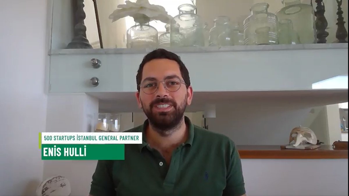 JA Startup Türkiye 2021 Final Canlı Yayınımız 500 Startups Turkey - General Partner Enis Hulli'nin konuşması ile devam ediyor! Canlı yayınımızı izlemek için: youtube.com/watch?v=ohvSBq… #jastartup #jastartup2021 #jastartupfinal #Gen_E #CoYC21 #JAEEC21 <a href="/MetLifeTR/">MetLife Türkiye</a> <a href="/EnisHulli/">Enis Hulli🎙</a>
