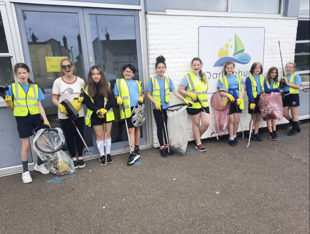 Today we launch our ‘Picking Winners’ programme aimed at providing access to a litter picker for all kids aged 5-11 in our town. Through the generosity and goodwill of the local community we will provide 60 primary schools and after school clubs with a group picking kit. 💚👨🏻‍🦯👩🏼‍🦯💚