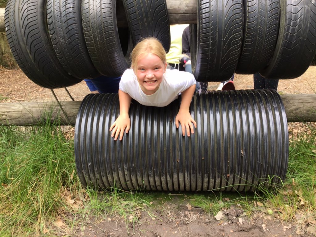 gmitchellsthil1's tweet photo. What a great time at #Hindleap! @StHilarysSchool https://t.co/4Ia5Cjpran
