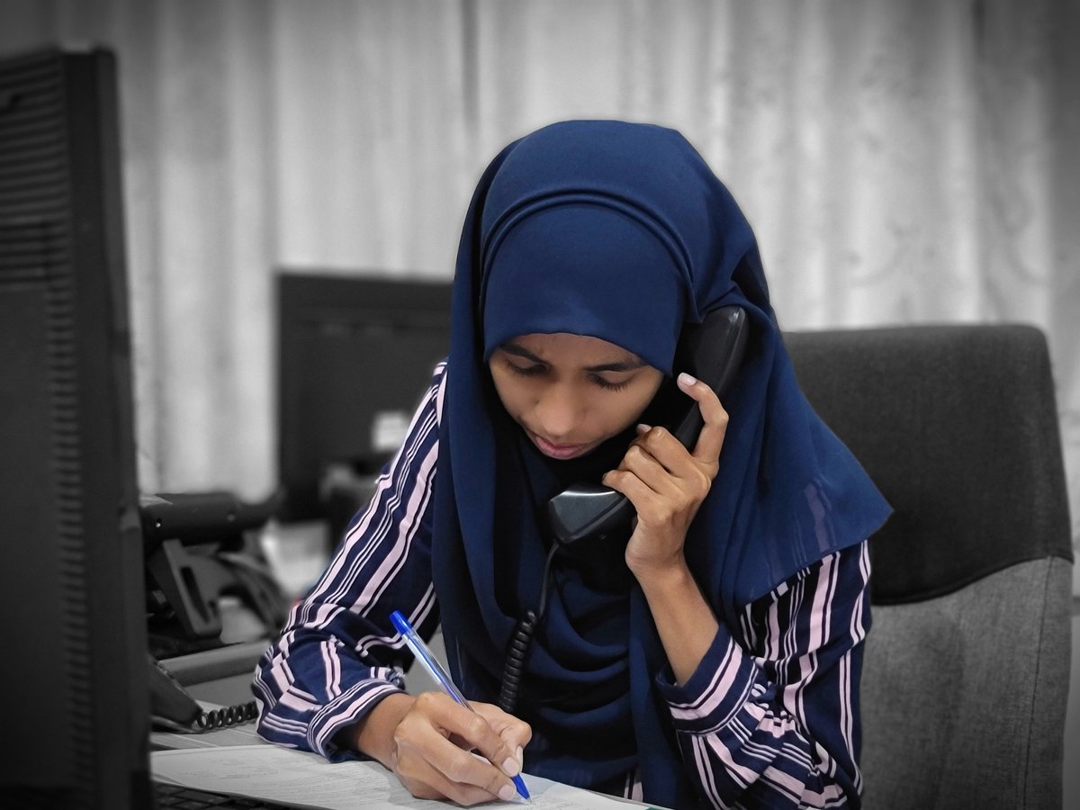 ✳️ COVID-19: | Kulhudhuffushi City

Sea Queen Cluster: 55 Direct contacts were identified of the 3 positive cases and samples were taken from all of them with 31 pending results. 16 houses related to this cluster are currently on quarantine. Stay Safe.