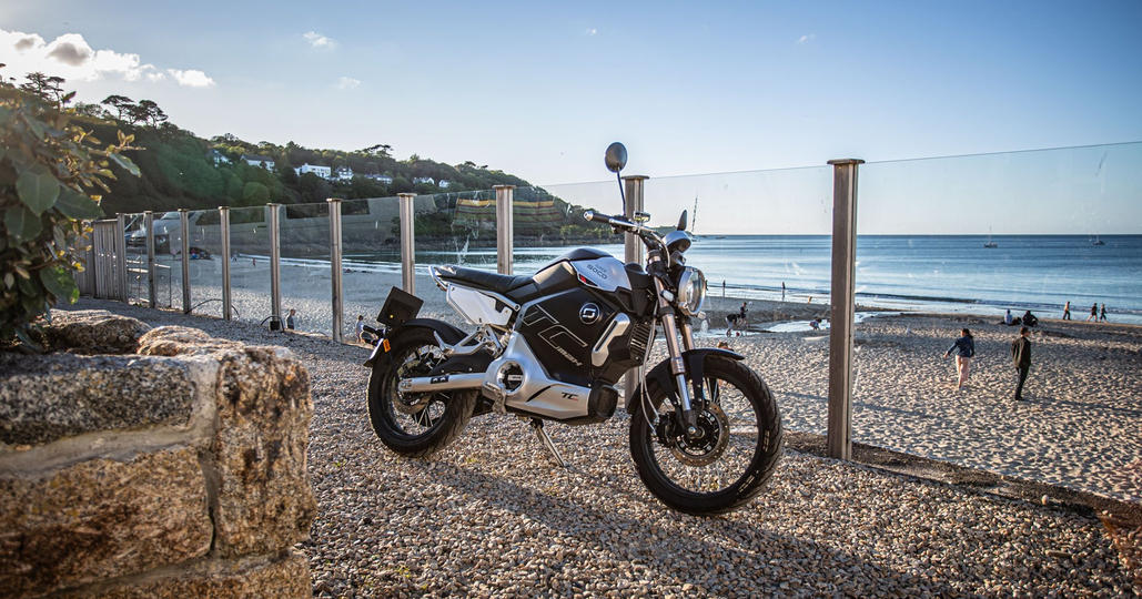 Vmoto Soco UK tweet media