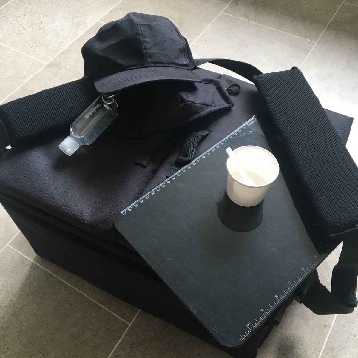 robinatgrasp's tweet photo. We've done a lot of #onlineresearch recently ; ) #onlinevoxpops #onlinesurveys. We've started dabbling in face to face #shopperresearch. Yesterday, we did a mini #halltest #foodtasting on #icecream outside a store with an #usherette tray: worked brilliantly ... https://t.co/vEDo0TBjcv