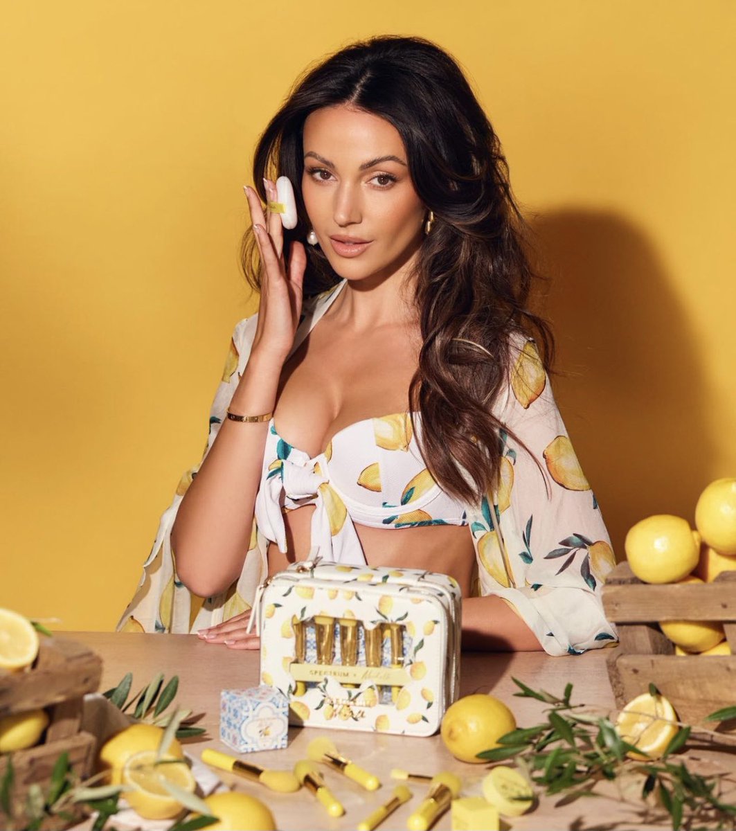 MichelleKFans's tweet photo. Coming June 16th @ 8am.  @michkeegan new collection with #SpectrumCollections #MichelleKeeganxSpectrumCollections https://t.co/dw2lm9zUkJ