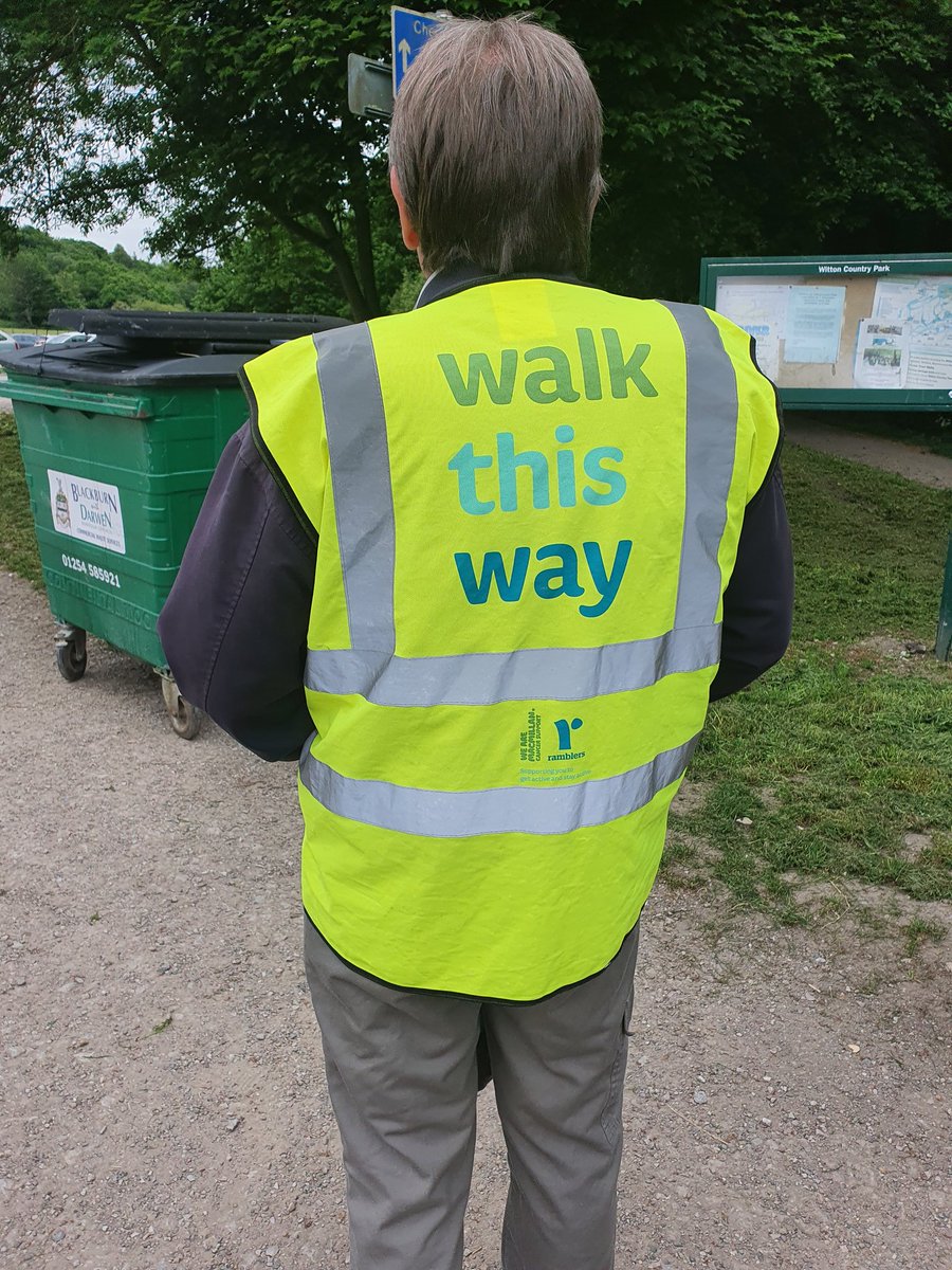 BlackburnCarers's tweet photo. Our carers met in the Park for the 'Walk in the Carers Shoes'.
We enjoyed the beautiful sunny walk in Witton Country Park.
#CarersWeek2021 #walking #talking #wellbeing #exercise #meetingother #beingvisable #refreshments #therapy #makingfriends #support #laughter https://t.co/j8SNBpHmsm