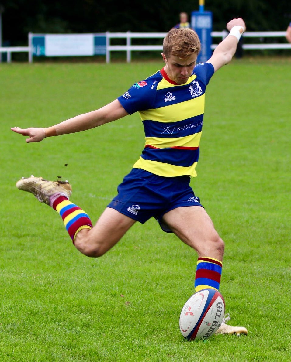 BeechenRugby's tweet photo. Very proud of @GlanvilleTom and @milesreid8 following their selection for @EnglandRugby training squad. Deserved reward for strong seasons with @BathRugby 
Great role models both
#upthebeech💙💛❤️
#stateschoolrugby https://t.co/bF55xr9ddG