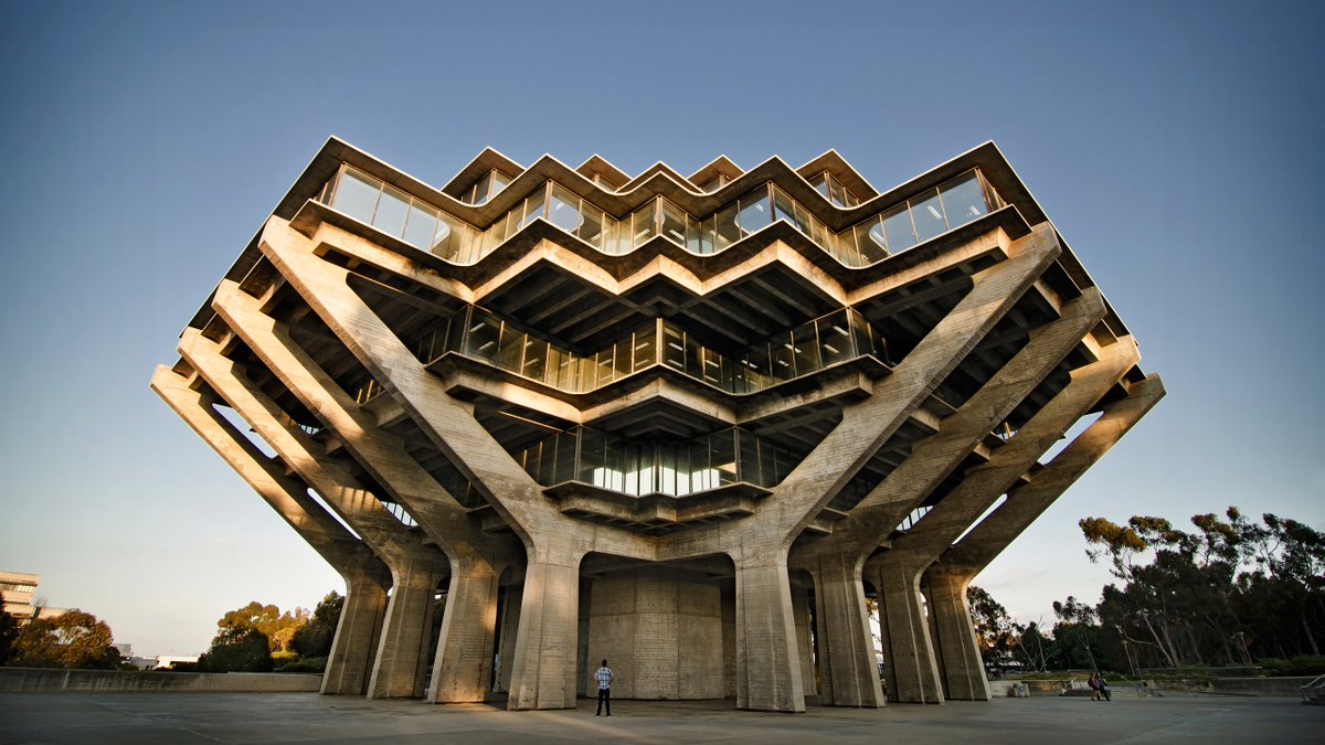 UbuntuArchitec1's tweet photo. How these menacing towers of raw concrete that just a few short years ago were considered the ugliest buildings in the world became highly covetable and intensely influential all over again. https://t.co/4Cwh42NzfR