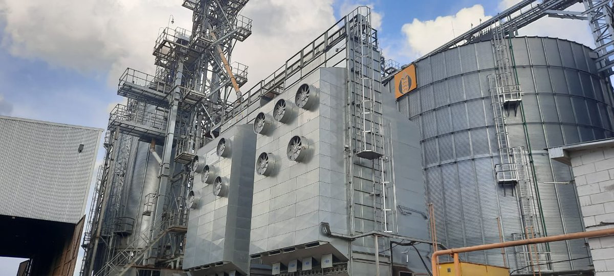 PerryEng_EA's tweet photo. The Rzaksinskiy Elevator in Tambo, Russia, boasts of a 100t/h dryer with 25,000 tonnes of storage. The plant handles wheat and maize grains. #EngineerignExcellence⚙️ https://t.co/iK9FzyX402