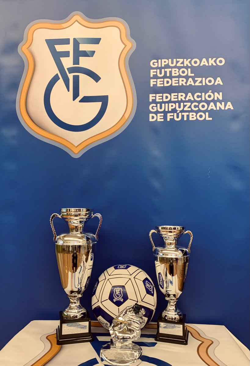 gipuzkoafutbola's tweet photo. 🏆OHOREZKO EMAKUME KADETEEN FINALA🏆

⚔️ @AKKEFUTBOLA  - @SDEibar 
📆2021-06-12 LARUNBATA (sábado)
⏰12.00
🏟️SAN JUAN (AZKOITIA)
👥ZALERIK GABE (sin publico)

🏆FINAL CADETE HONOR FEMENINA🏆

ZORTE ON BI TALDEEI‼️ https://t.co/JUTjAwxCYD