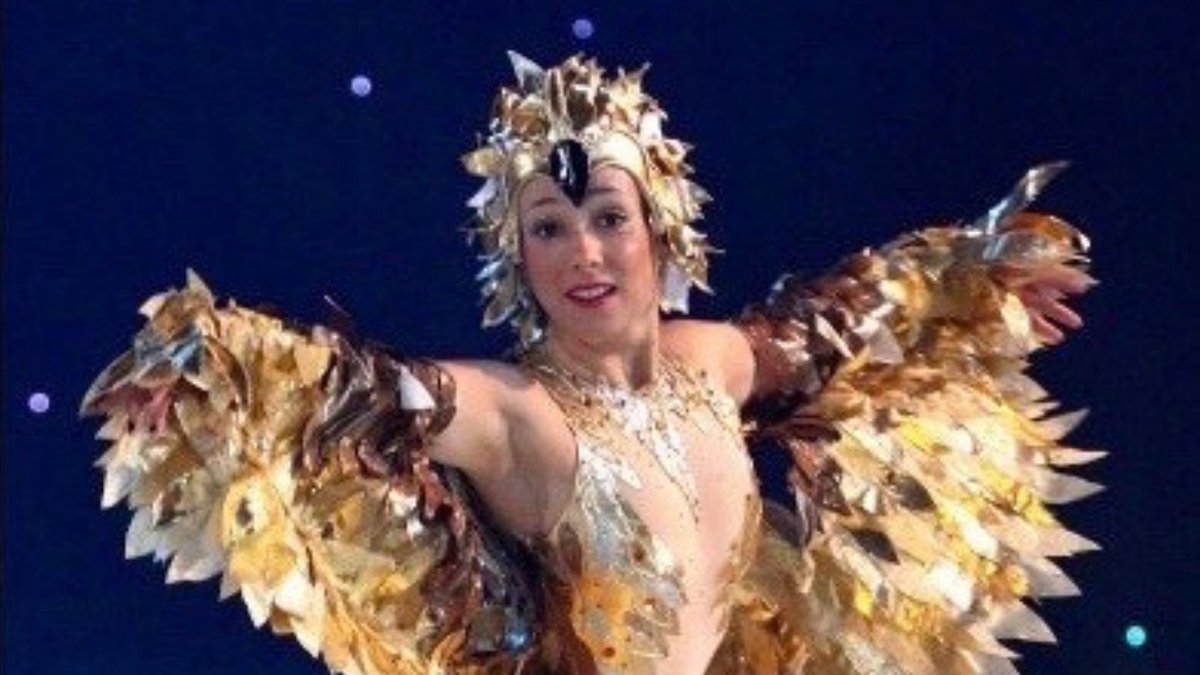 ANNONCE 🎙 <a href="/Abitbol_sarah/">Sarah ABITBOL</a> guest star du spectacle #SUPERNOVA 💫

Après deux ans d'absence, #HolidayOn Ice revient en France pour une grande tournée. Pour fêter ce retour tant attendu, nous avons l'immense plaisir d'accueillir Sarah Abitbol en « guest star ».