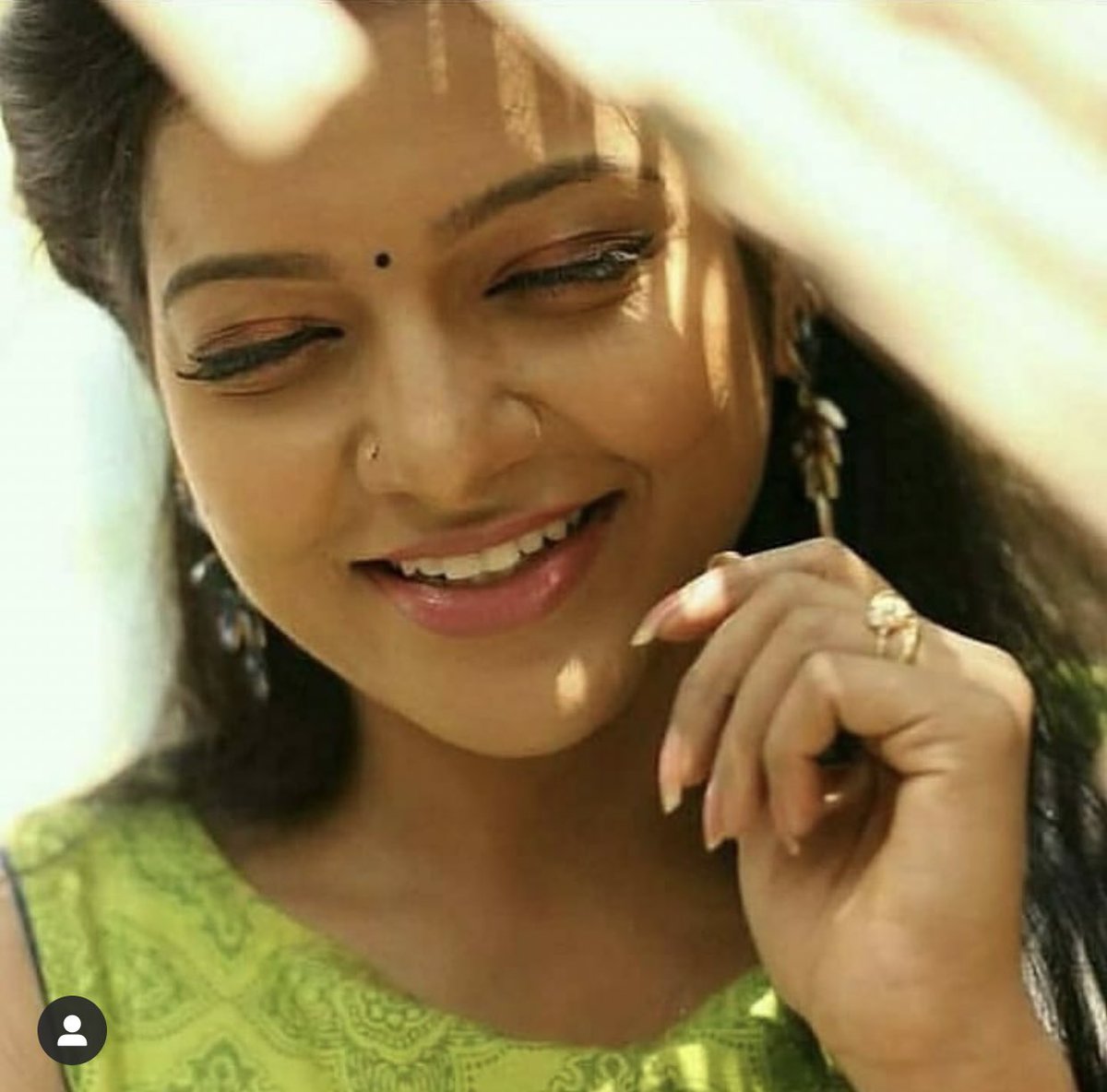 Chitthuvj_fan's tweet photo. Naange kaasu panam kekale..banglo veedu kekale..enga Chithu ku justice than kekarom.💔💔💔😔😔😔😔 koncam gavanathuku kondu vangee..🙏🏻🙏🏻 #JusticeForVJChithra #justiceforchithuvj #justiceforvjchithra @Udhaystalin @mkstalin @sunnewstamil @behindwoods https://t.co/z096IRpIXU
