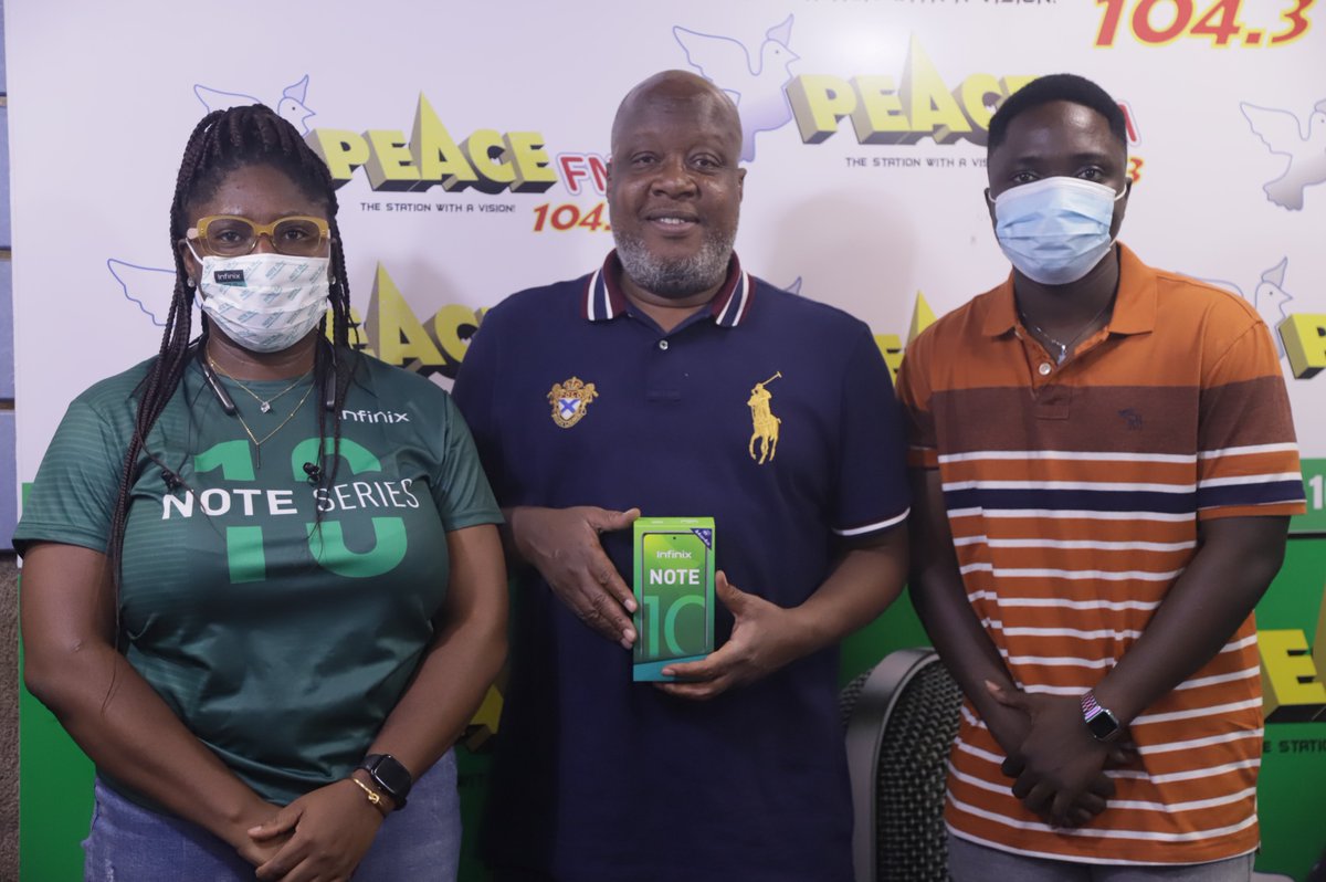 InfinixGhana's tweet photo. Quick interview with Media mogul, Kwame Sefa Kayi to promote the #InfinixNoteSeries ๐
Visit the nearest accredited shop to get yours now so you can enjoy a #FasterAndSmoother experience.๐ https://t.co/spDzvEtl1N