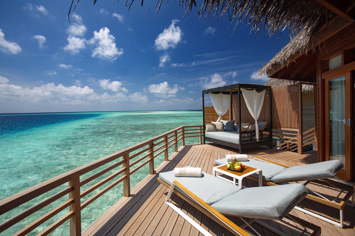 ritzyholidays's tweet photo. If tranquility is what you seek, step-in here 🤗🏖

#maldives #visitmaldives #maldivesislands https://t.co/kVqBYONag0