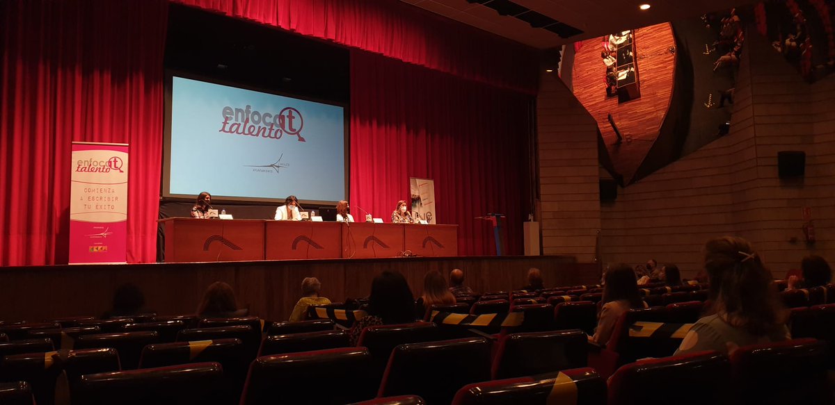 Un auténtico placer colaborar con #EnfocaTalentoAvilés en su quinta edición. 👌🏻

➡️ Se trata de un programa de capacitación y apoyo para la empleabilidad dirigido a 15 mujeres tituladas desempleadas de Avilés.

¡Gracias por contar con nosotros! 😉
<a href="/AytoAviles/">AytoAvilés</a>