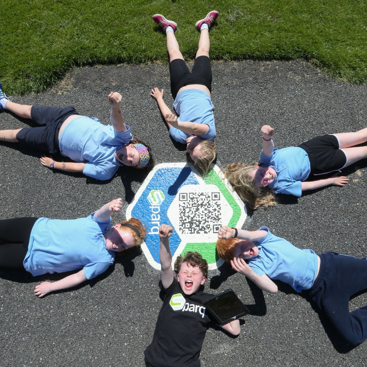 sparqer's tweet photo. We had the pleasure of introducing #Sparq to a 3rd class group from Holy Trinity and showcasing how beneficial community fitness initiatives are for all ages.

✔️interactive
✔️motivated
✔️community
.⁠
#sparqinteractive #sparqdonaghmede #discoverIreland #donaghmede https://t.co/ky8sZnllza